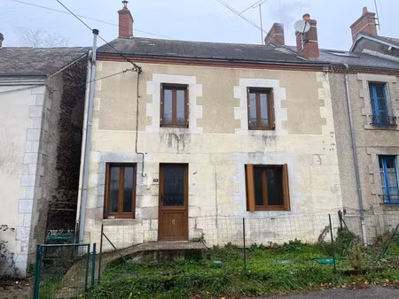 vente maison 4 pièces 87 m² à saint-priest-la-marche (18370)  45 000 €