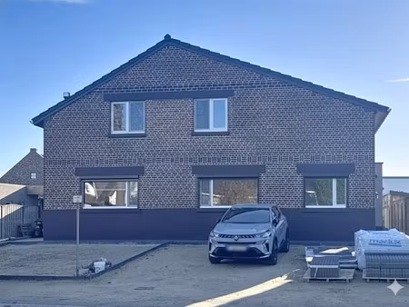 huis te huur in maaseik met 2 slaapkamers
