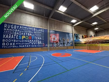 entrepot specialisé footsalle a louer