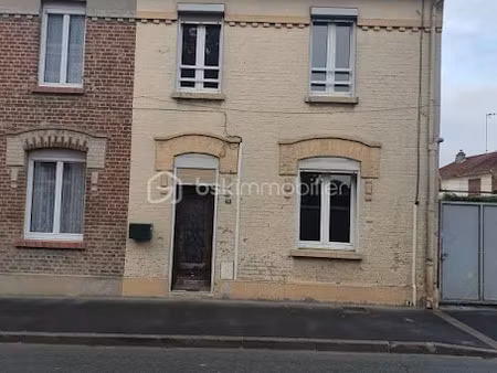 vente maison 4 pièces 84 m² à origny-sainte-benoite (02390)  53 500 €