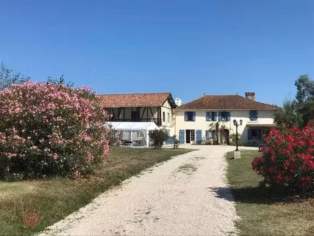 propriété d'accueil de tourisme et de petit événementiel