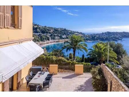 villefranche-sur-mer : appartement d’exception avec vue mer panoramique et studio...