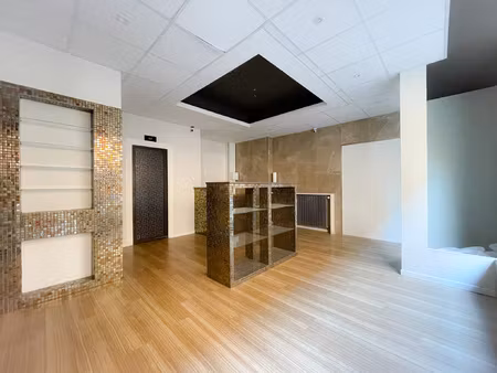 achat local commercial 52m² sallanches 74700