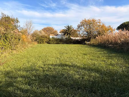 achat terrain 840m²