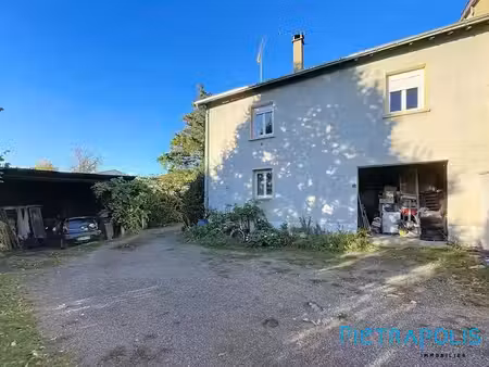 vente maison 6 pièces 175.7 m² à chambost-longessaigne (69770)  169 000 €