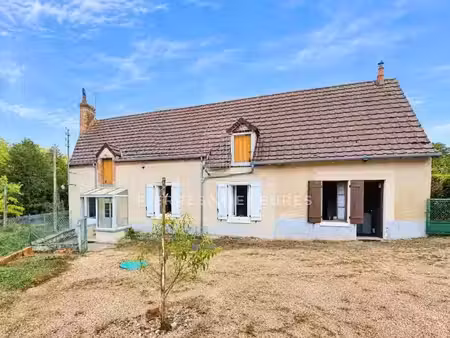 vente maison 5 pièces 76 m² à lury-sur-arnon (18120)  77 000 €