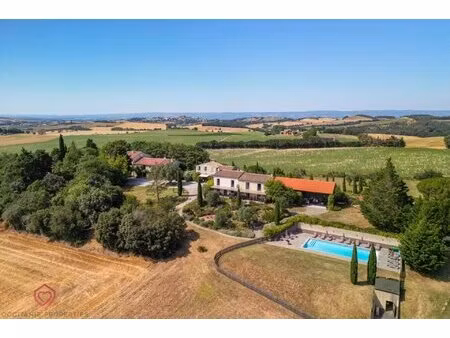 superbe domaine proche de carcassonne