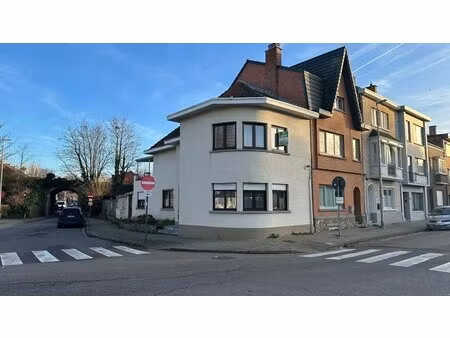 ruime woning met 2 slaapkamers