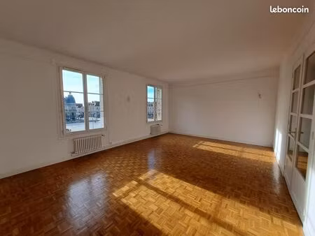 appartement 2 pièces 79 m²