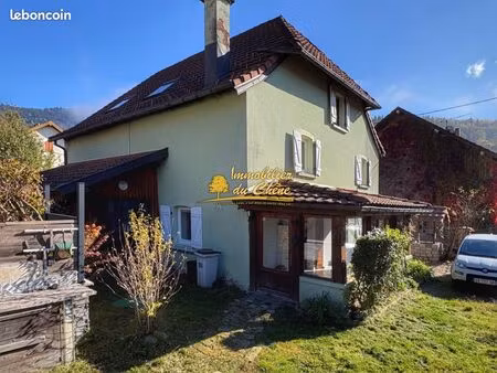 maison 5 pièces 141 m²