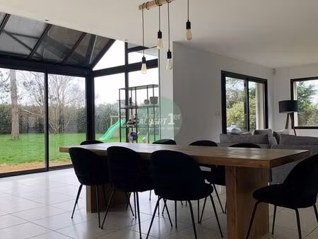 maison 6 pièces 177 m²