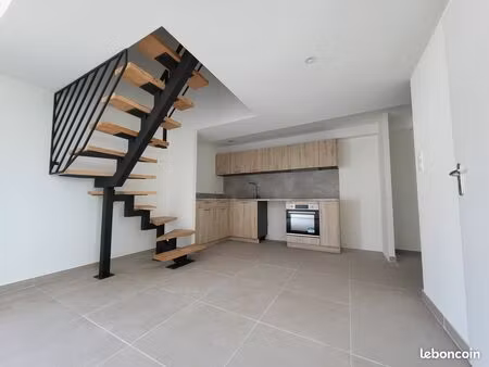 a louer charmante villa t5 avec garage + jardin + terrasse