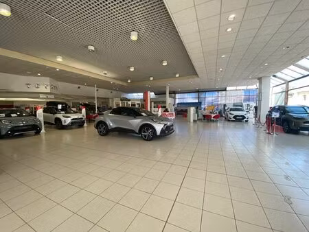 location commerce 1 pièce 2365 m² à marseille 10 (13010)