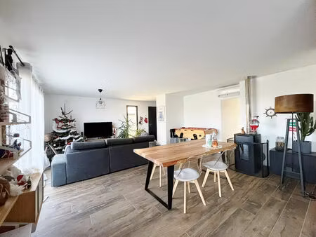 vente maison 4 pièces  104.00m²  ondes