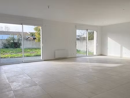 rare plain pied impeccable 114 m2 - 3 chambres- garage - grand jardin clos- quartier résid