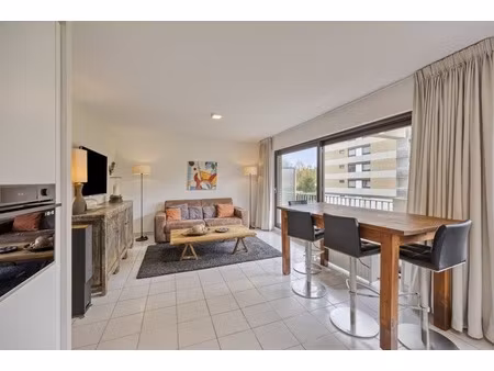 appartement te koop in laken met 2 slaapkamers