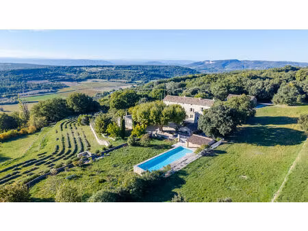 vente maison 10 pièces 300 m² clansayes (26130)