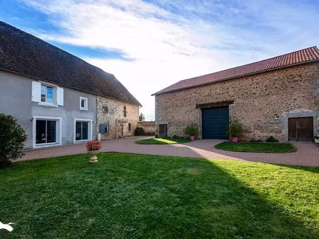 vente maison 5 pièces 100 m² à piégut-pluviers (24360)  359 040 €