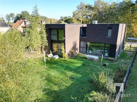 huis te koop in oostham met 3 slaapkamers