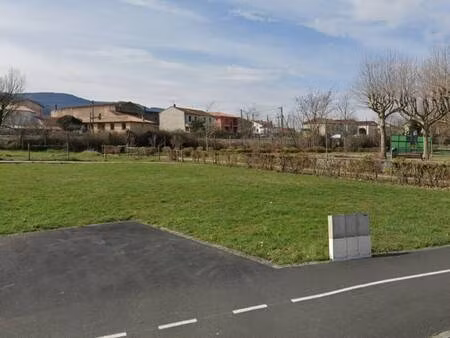 terrain constructible viabilisé à vendre