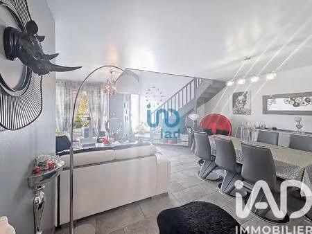 vente appartement 4 pièces à prix-lès-mézières (08000) : à vendre 4 pièces / 87m² prix-lès