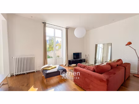 maison bourgeoise de centre bourg avec garage