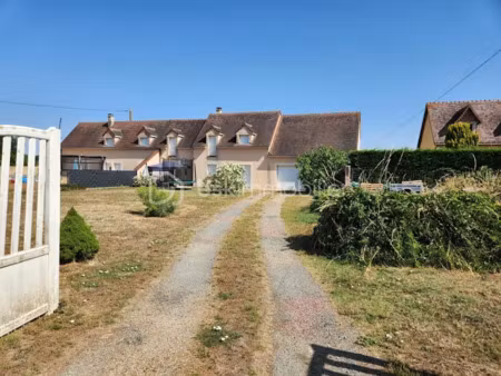 vente maison 16 pièces 355 m² à la fleche (72200)  436 800 €