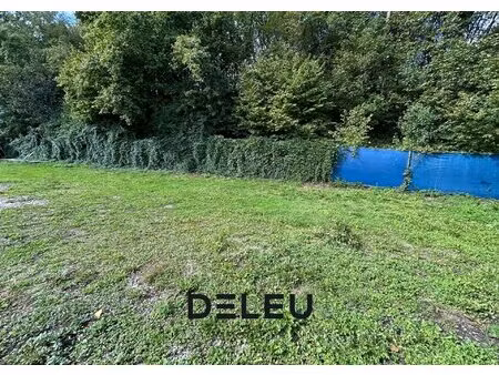 terrain 320m² - quartier la cessoie