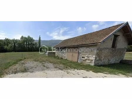 très belle grange en pierre à motz