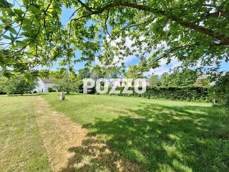 terrain constructible à saint planchers d'une surface de 802 m2