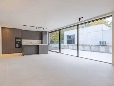 appartement à louer à belsele € 1.700 (lha5v) | zimmo