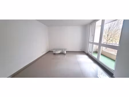 vente appartement 4 pièces 83 m² à noisy-le-grand (93160)  220 000 €