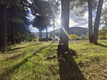 proche des mages une parcelle de terrain constructible 1644 m²