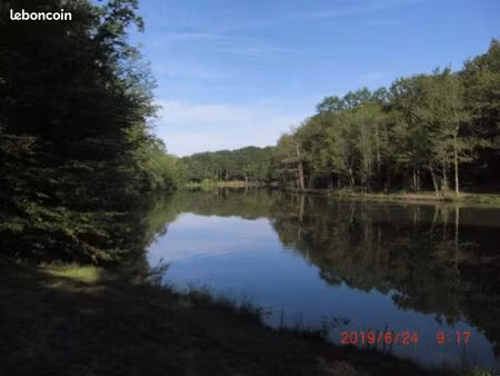 à louer plan d'eau pour pêche de loisir
