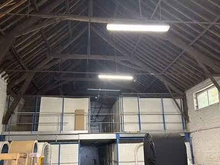 locaux d'activités 477 m² à louer / villeneuve d'ascq