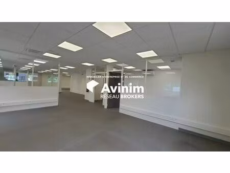 prestigieux bureau de 1159 m2 en location - archamps  france