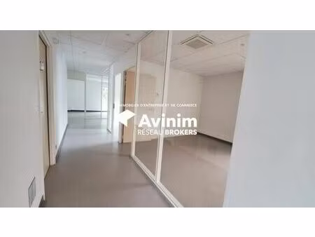 prestigieux bureau de 284 m2 en location - archamps  auvergne-rhône-alpes