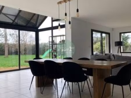 maison de luxe de 5 chambres en location à octeville-sur-mer  normandie