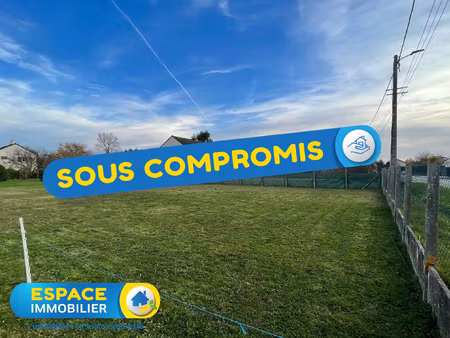 terrain à bâtir à st-martin-d'abbat