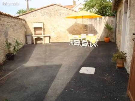 maison t4-location-3 ch-3 salles d'eau- 3 * - libre de suite