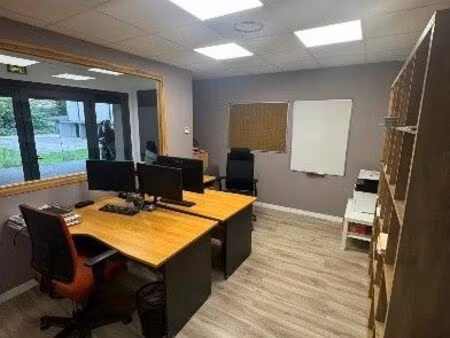 à louer – local professionnel 70 m² rdc – marcilly-d’azergues (69380)