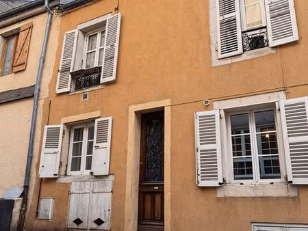 immeuble 110 m² gray