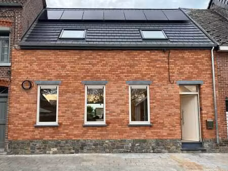 maison rénovée avec 3 chambres et jardin