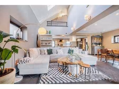 maison 3 chambres  bureau  garage et jardin–189m² habitables