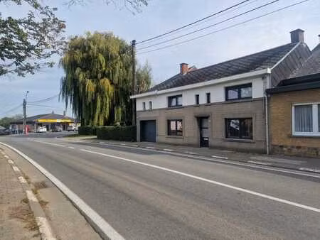 maison 3 chambres  jardin et garage à mainvault