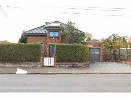 belle villa 4 façades + profession libérale