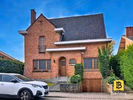 villa 4 chambres à hyon