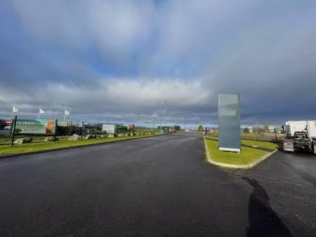 espace industriel à vendre