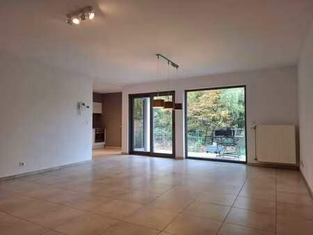 superbe appartement 2 chambres à écaussinnes