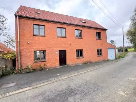 maison 4 façades sise rue du docteur désénpart 19 à 7862 ogy